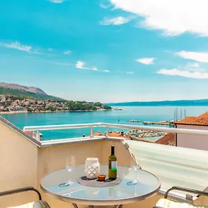 https://penthouse-roof-top.splithotels.org